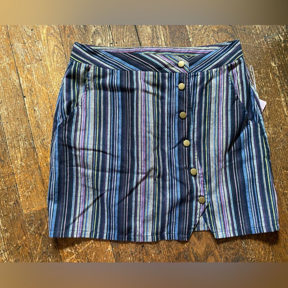 Fashion On Earth Button Up Stripped Mini Skirt Juniors Size LG NWT